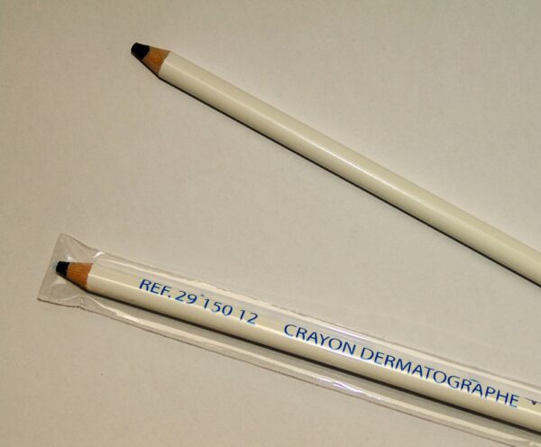 Crayon dermatographe